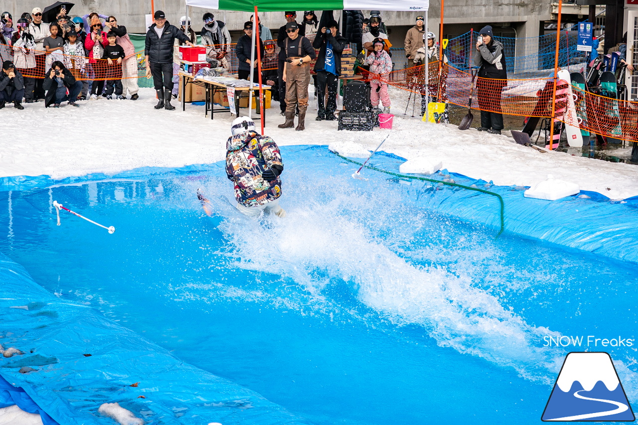 富良野スキー場｜いよいよインターナショナルなイベントに？！春シーズン恒例『第13回 Pond Skimming 池渡り』開催～♪